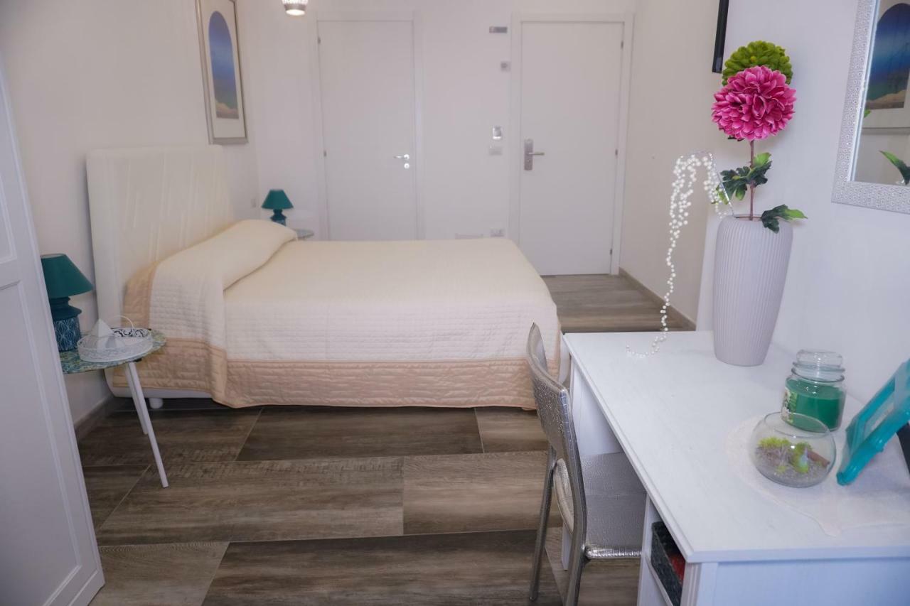 Bed and Breakfast Aleandre Фоджа Екстер'єр фото